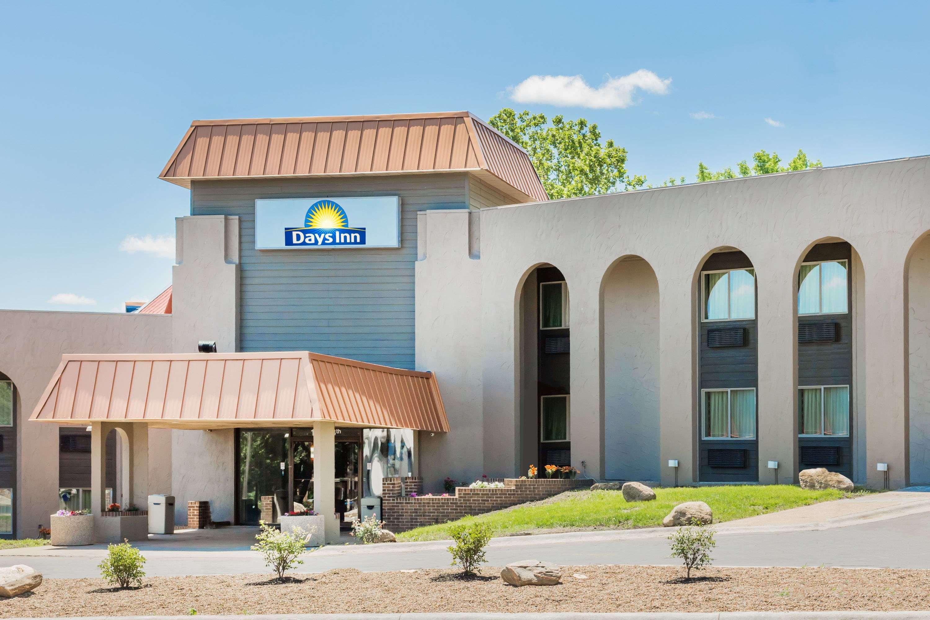 Days Inn By Wyndham West Des Moines Kültér fotó