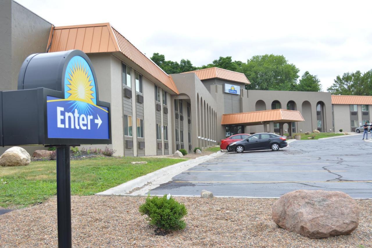 Days Inn By Wyndham West Des Moines Kültér fotó